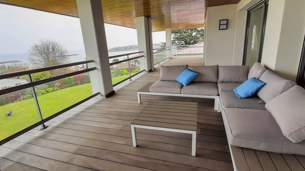 Photo of Patio Balcony in Ciboure