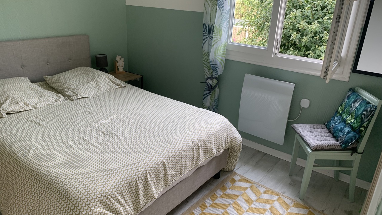 Photo of Bedroom in Saint Laurent de la Pree