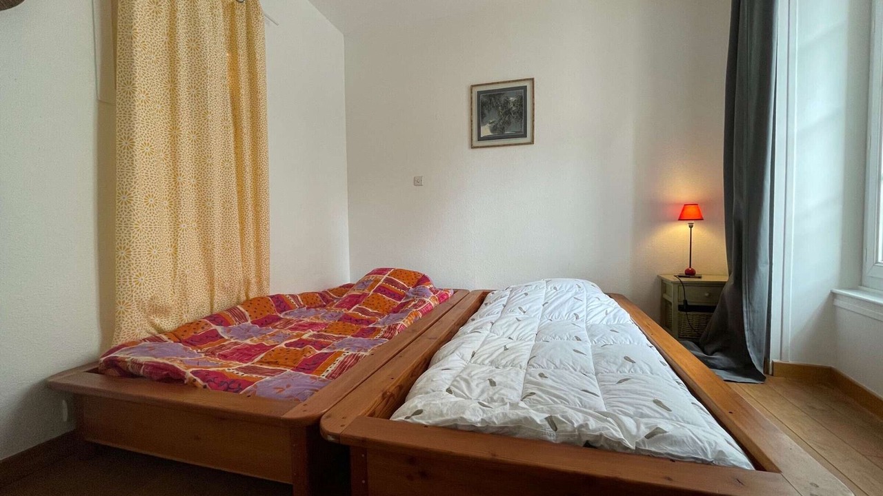Photo of Bedroom in La Rochelle City Centre