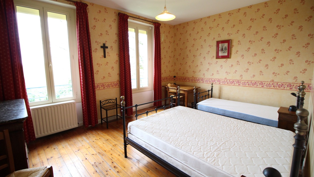Photo of Bedroom in Pamproux
