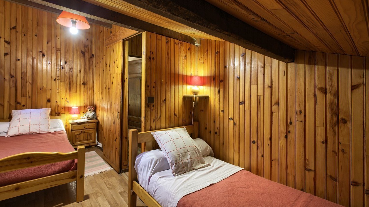 Photo of Bedroom in Mios
