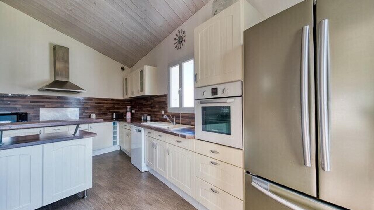 Photo of Kitchen in Rivedoux-Plage