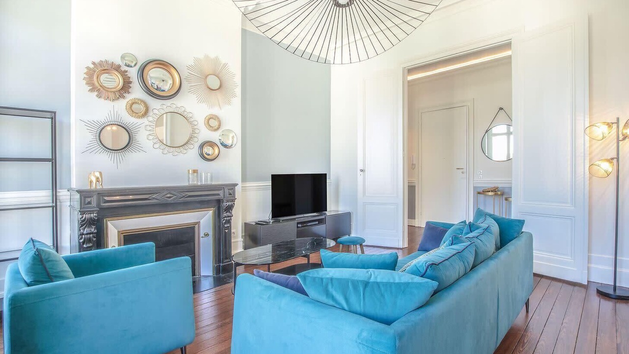 Photo of Livingroom in Hotel de Ville - Quinconces