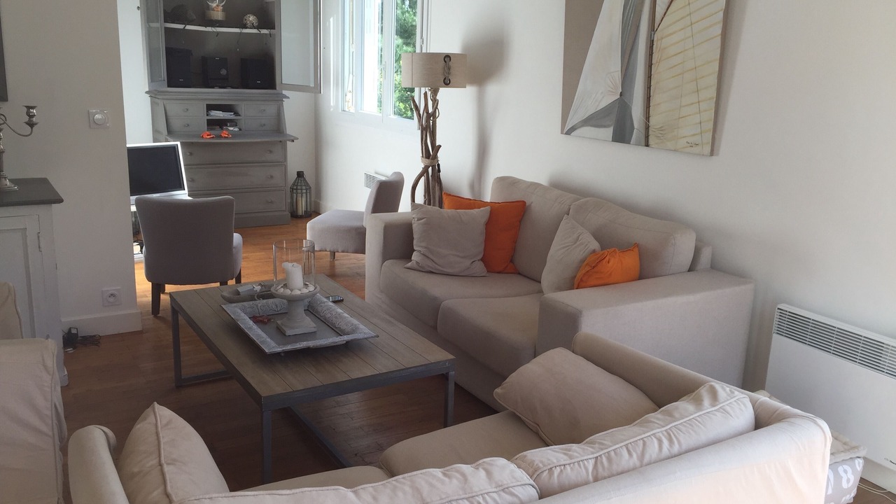 Photo of Livingroom in Le Canon