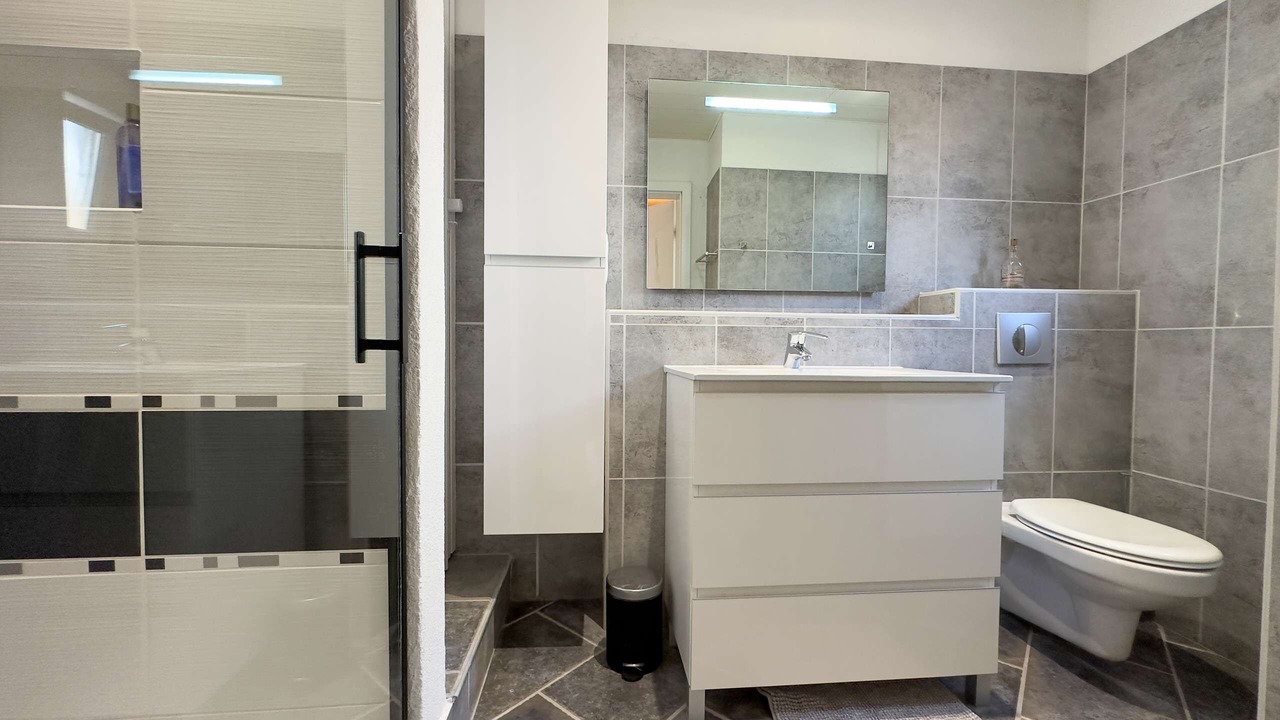 Photo of Bathroom in Loix
