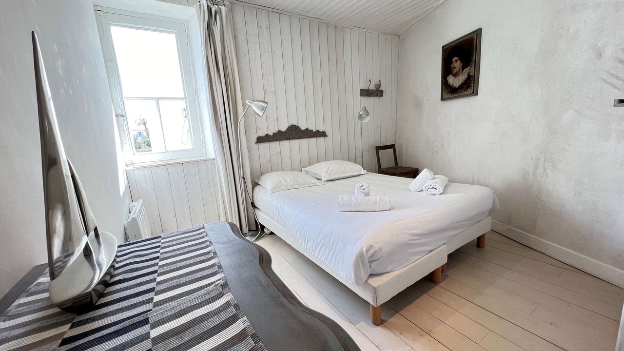 Photo of Bedroom in Ars-en-Re