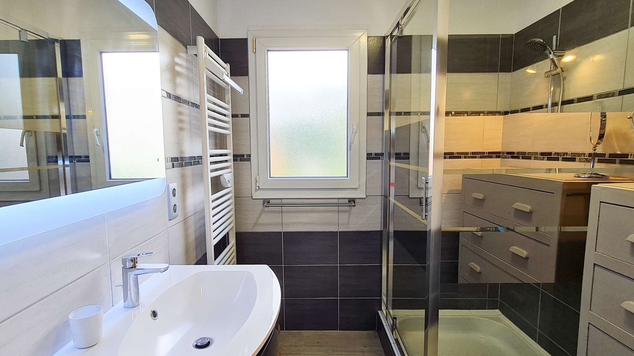 Photo of Bathroom in Sainte-Marie-de-Re