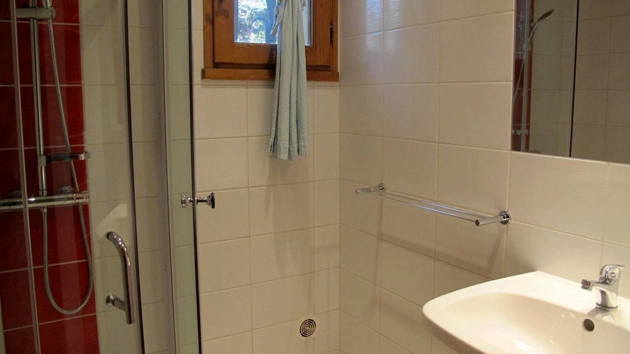 Photo of Bathroom in Blanquefort-sur-Briolance