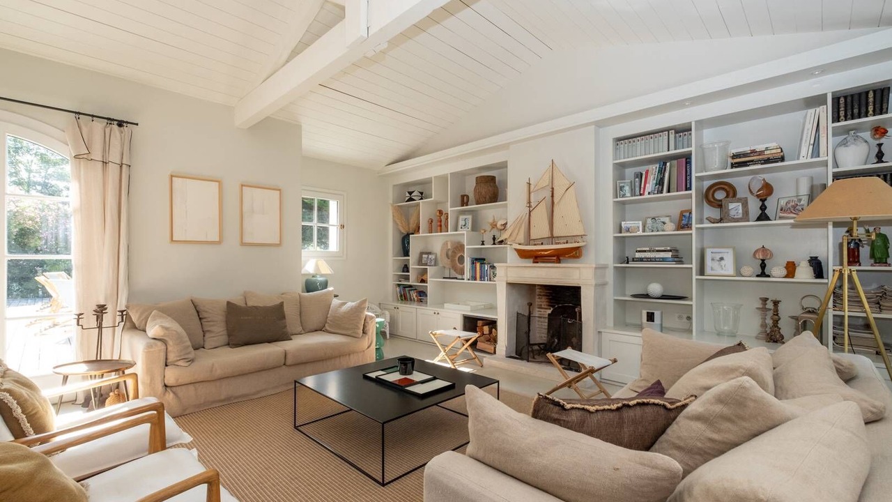 Photo of Livingroom in Les Portes-en-Re