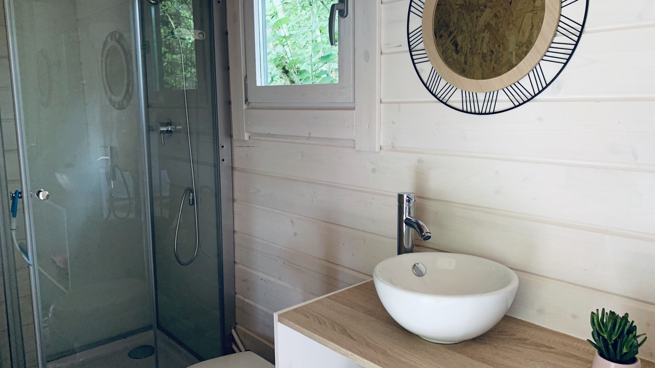 Photo of Bathroom in Salleboeuf