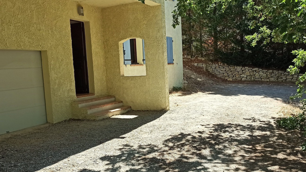 Photo of Outdoor in Rians