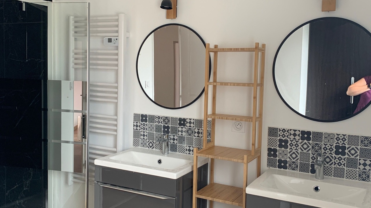 Photo of Bathroom in Moncoutant