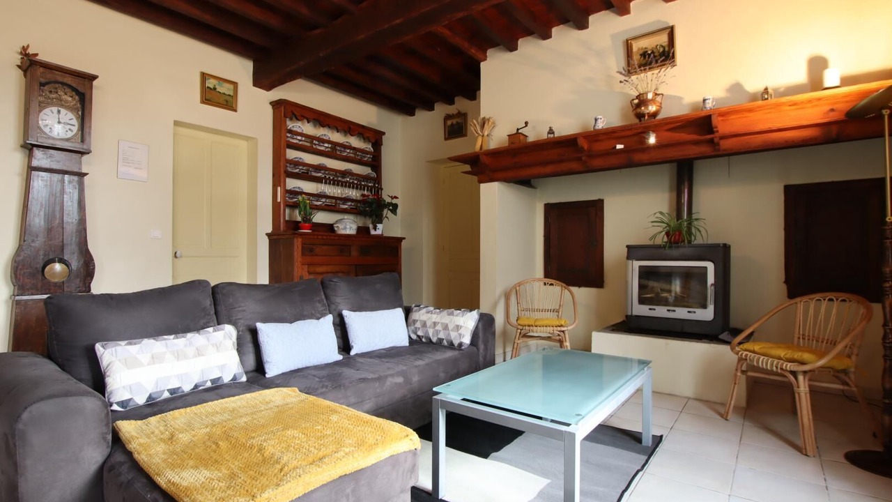 Photo of Livingroom in Riupeyrous