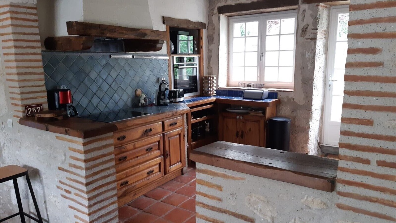 Photo of Kitchen in Sainte-Colombe-en-Bruilhois