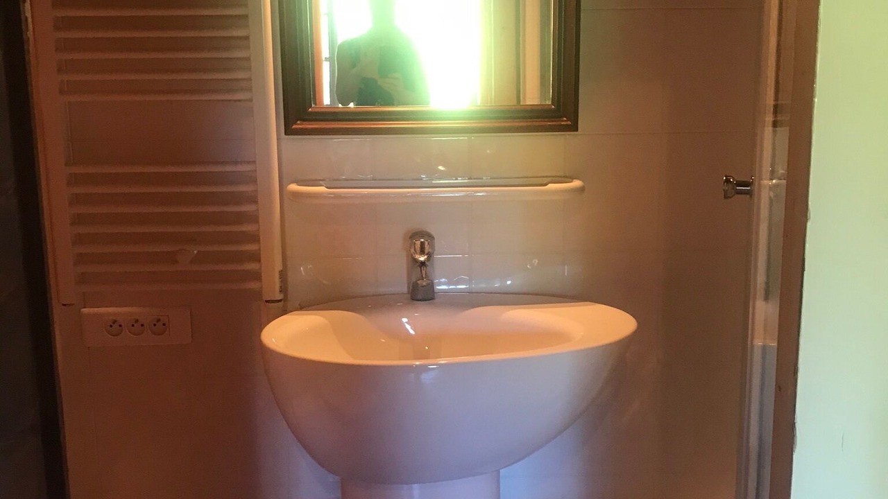 Photo of Bathroom in Sainte-Colombe-en-Bruilhois