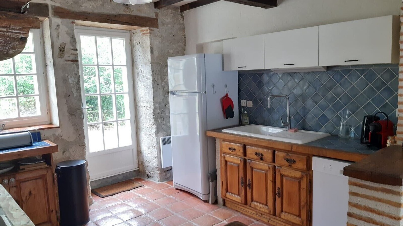 Photo of Kitchen in Sainte-Colombe-en-Bruilhois