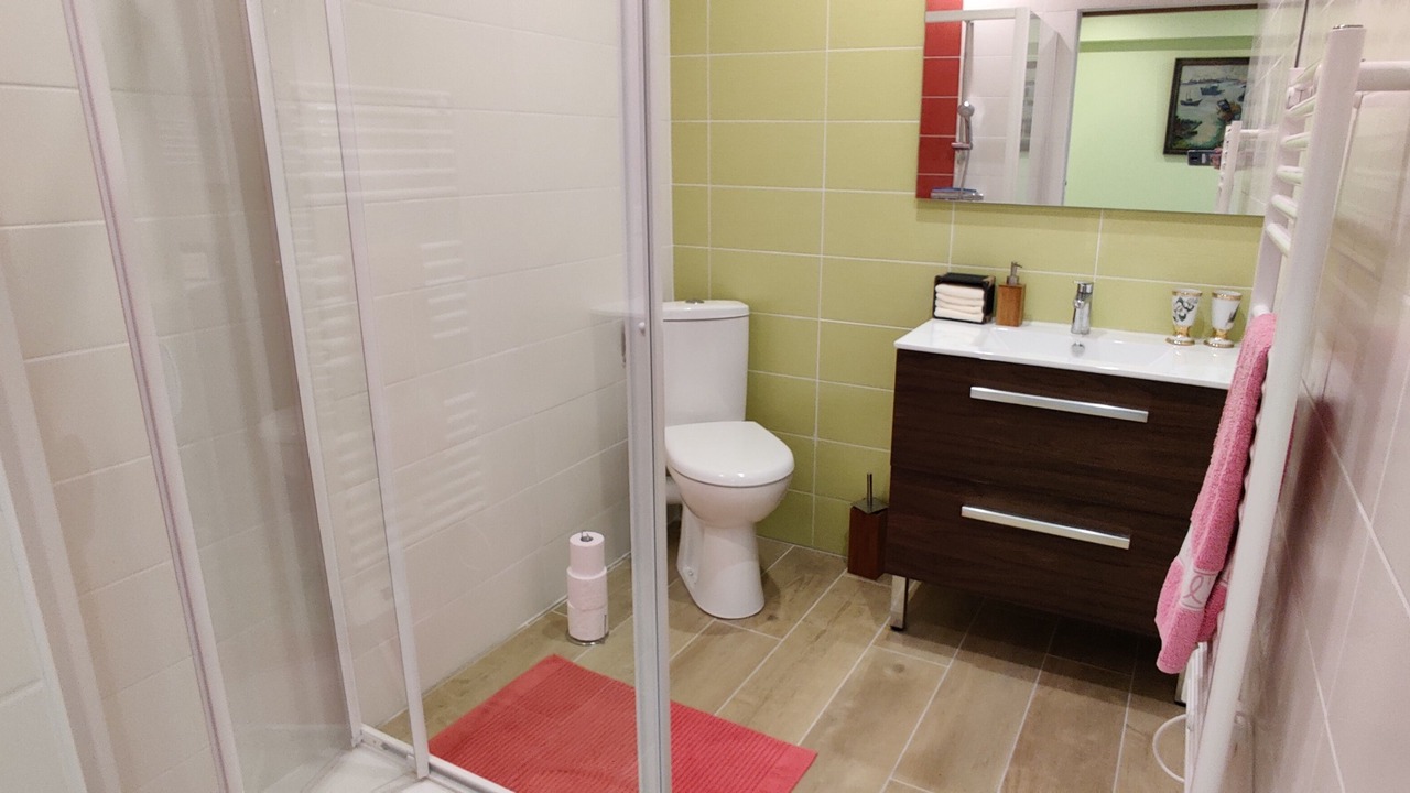 Photo of Bathroom in Saint-Marcel-du-Perigord