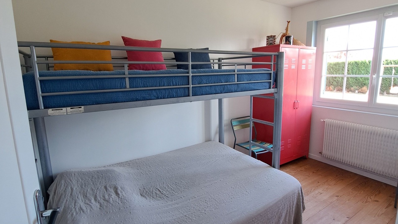 Photo of Bedroom in Gaillan-en-Medoc