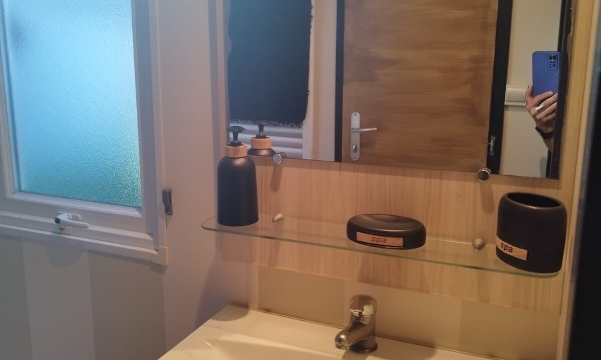 Photo of Bathroom in La Cotiniere