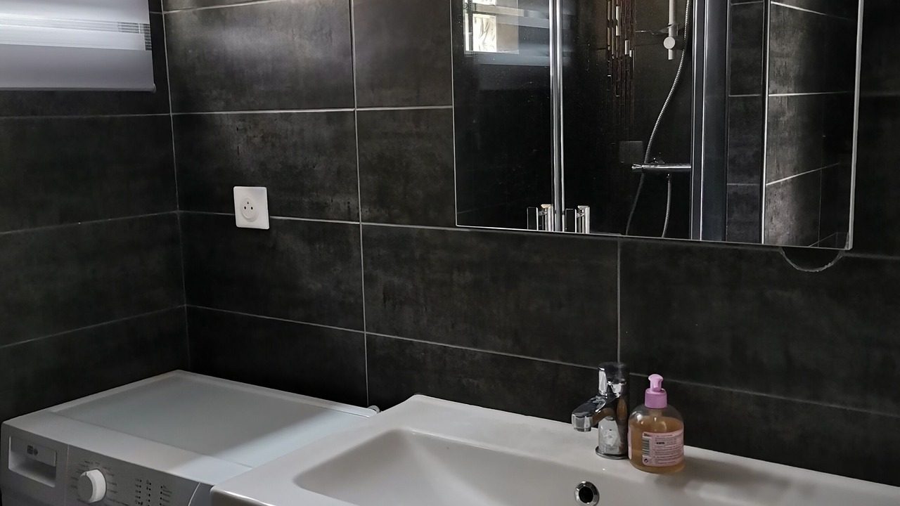 Photo of Bathroom in Saint-Crepin-et-Carlucet