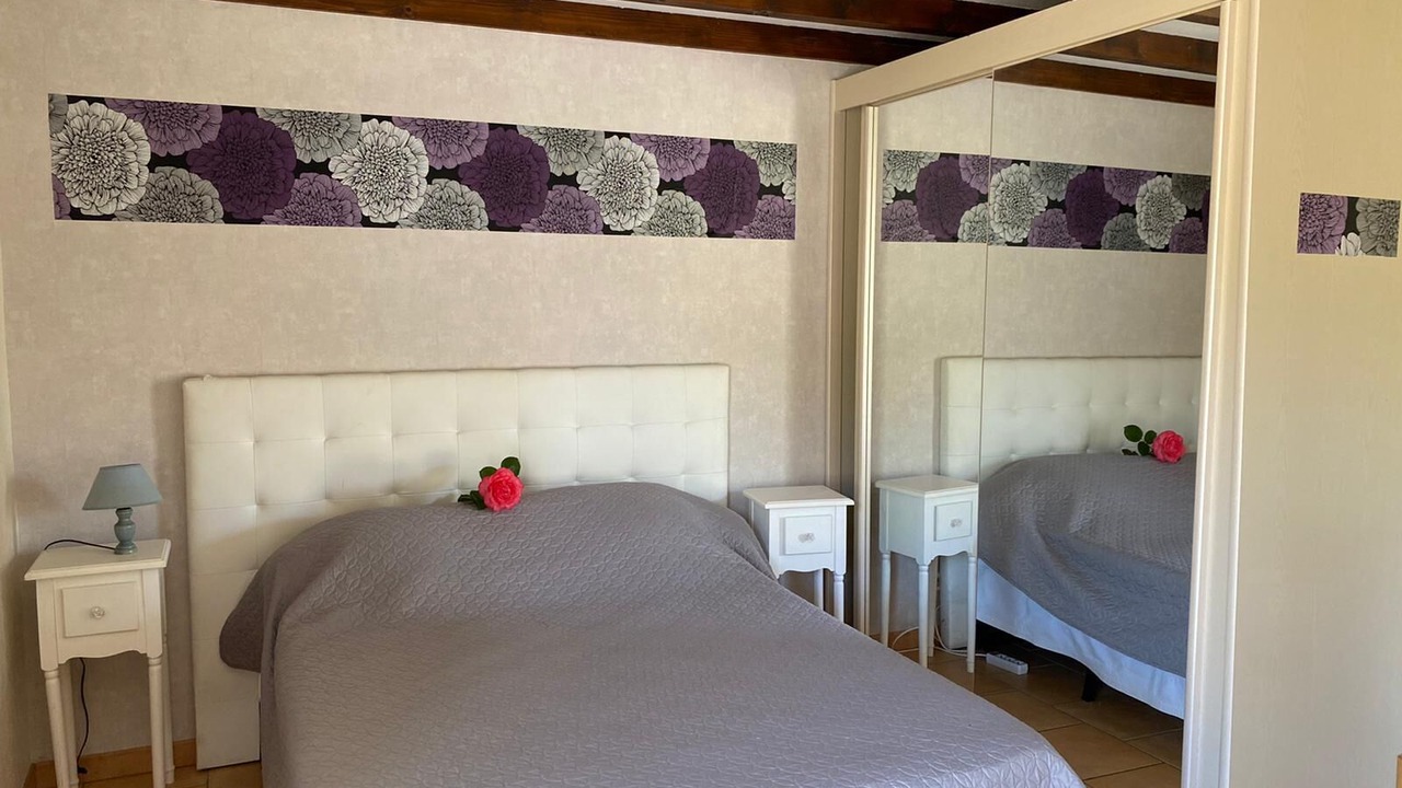 Photo of Bedroom in Villeneuve-de-Duras