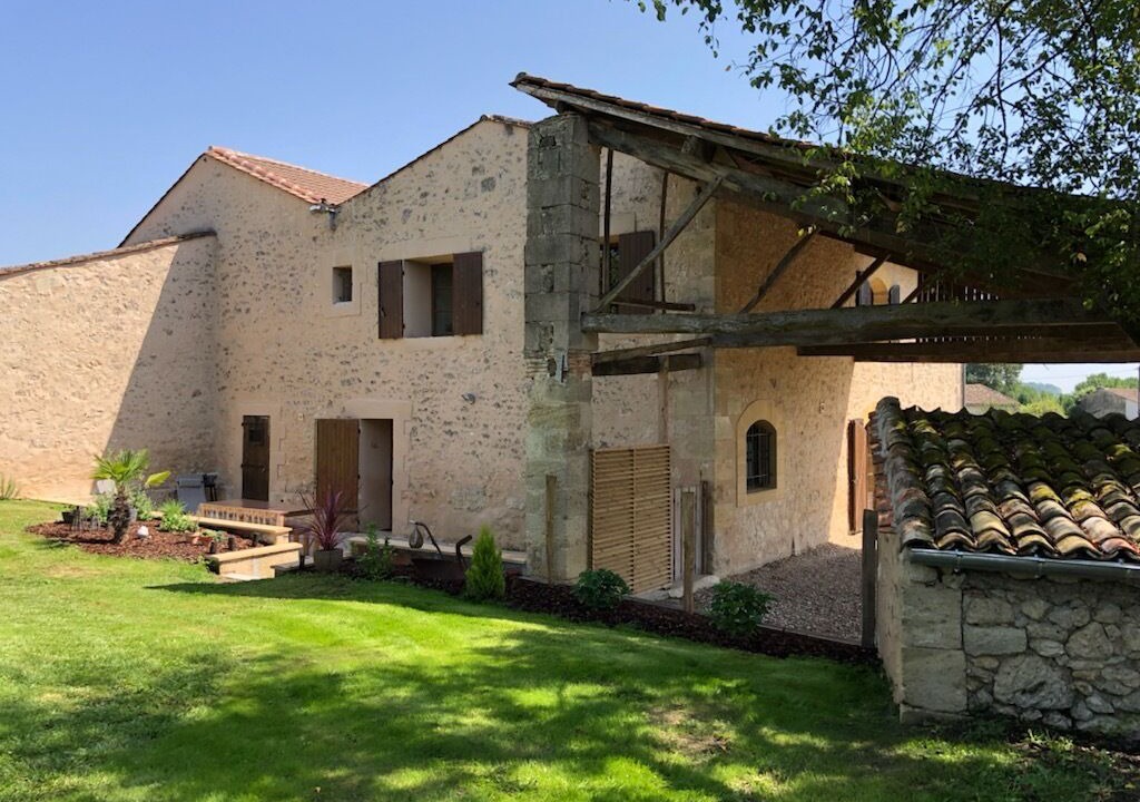 Photo of Outdoor in Villefranche-de-Lonchat