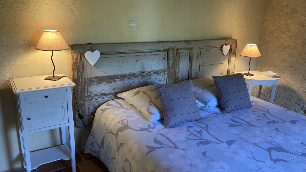 Photo of Bedroom in Villefranche-de-Lonchat
