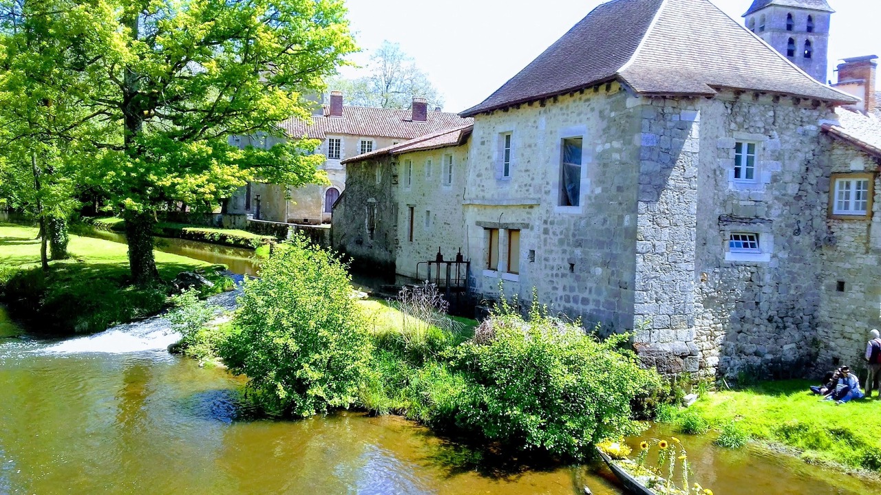 Photo of Others in Saint-Jean-de-Cole