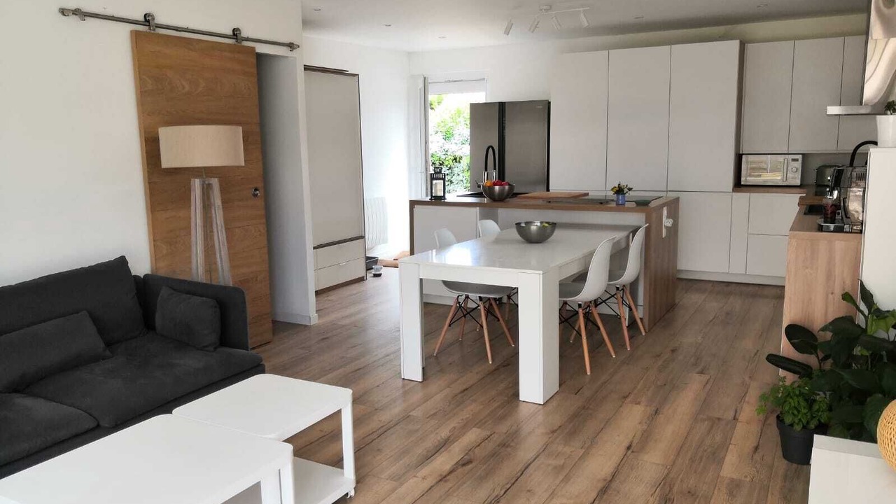 Photo of Livingroom in Cenon