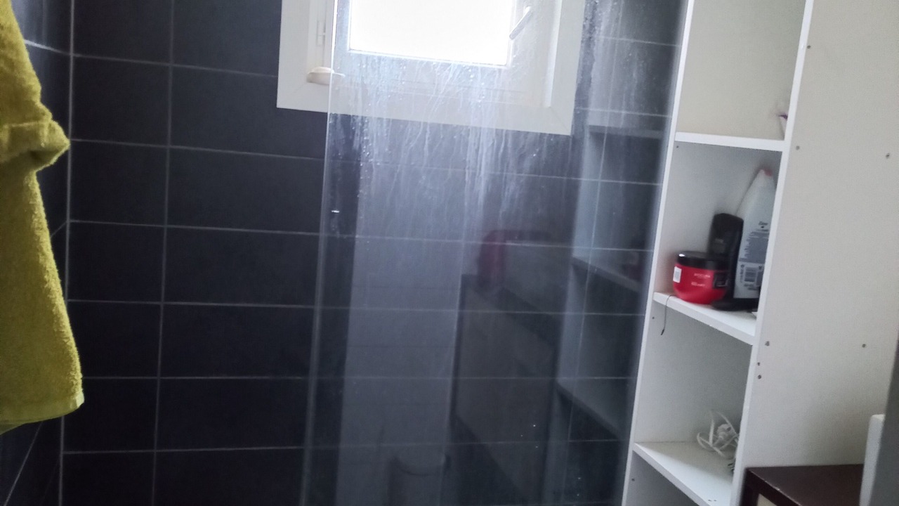 Photo of Bathroom in Cenon