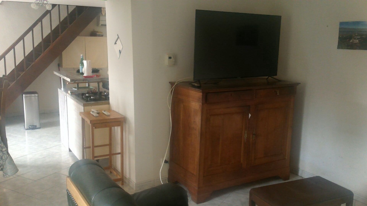 Photo of Livingroom in Saint-Barthelemy-de-Bussiere