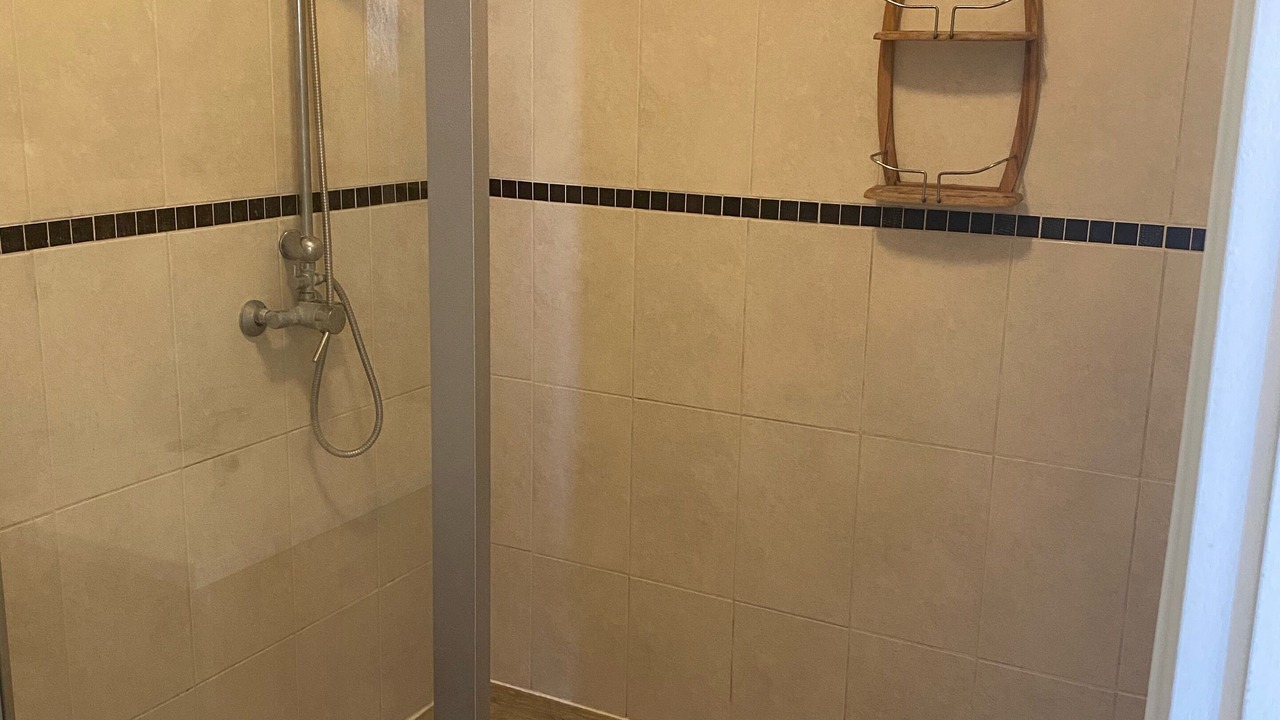 Photo of Bathroom in Saint-Simon-de-Bordes
