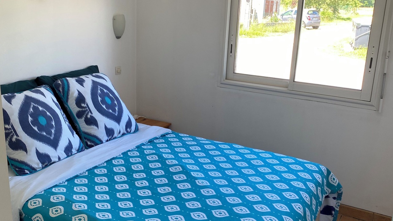 Photo of Bedroom in Saint-Simon-de-Bordes