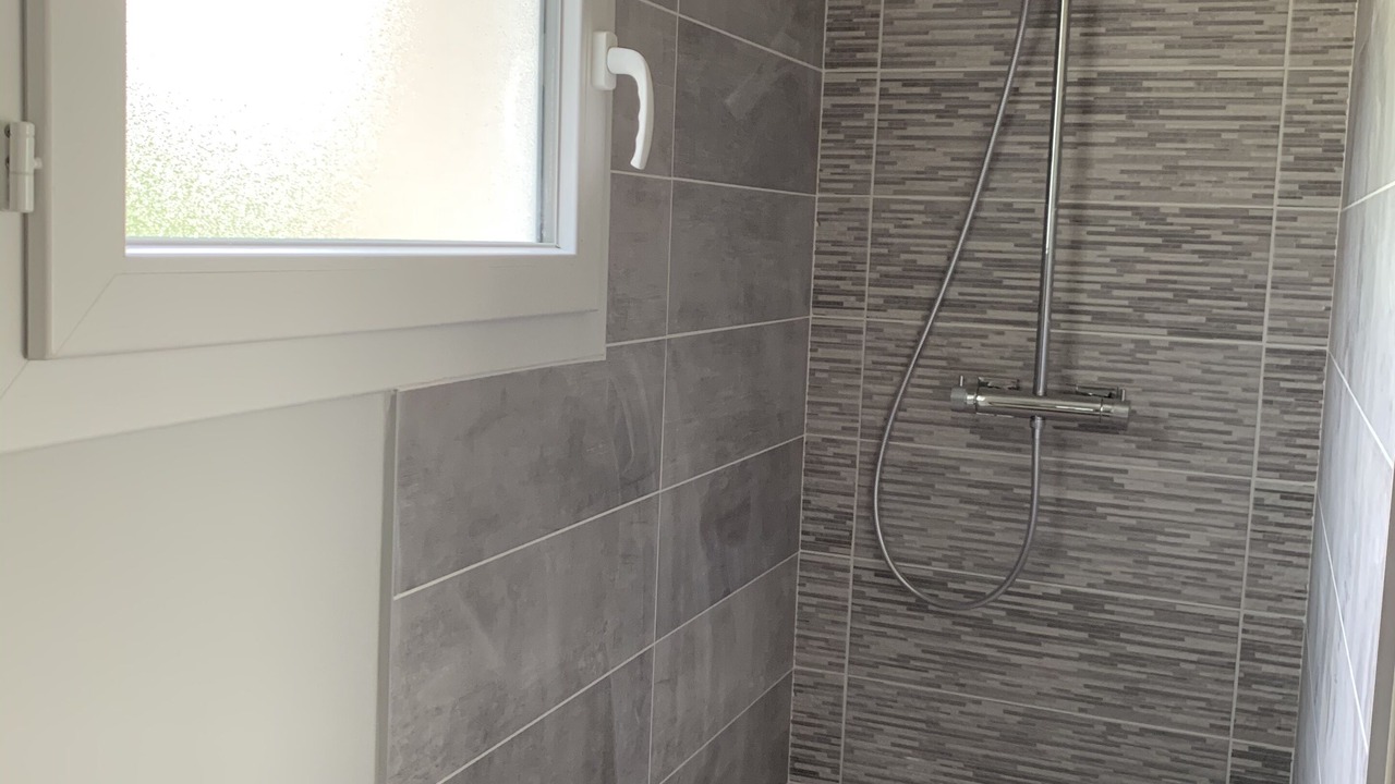 Photo of Bathroom in Saint-Romain-le-Noble