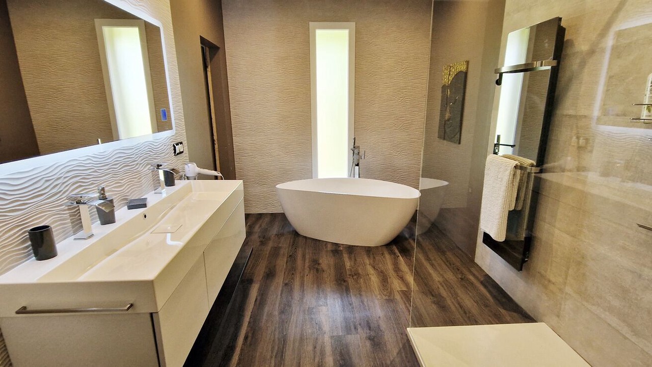 Photo of Bathroom in Saint-Vincent-de-Tyrosse
