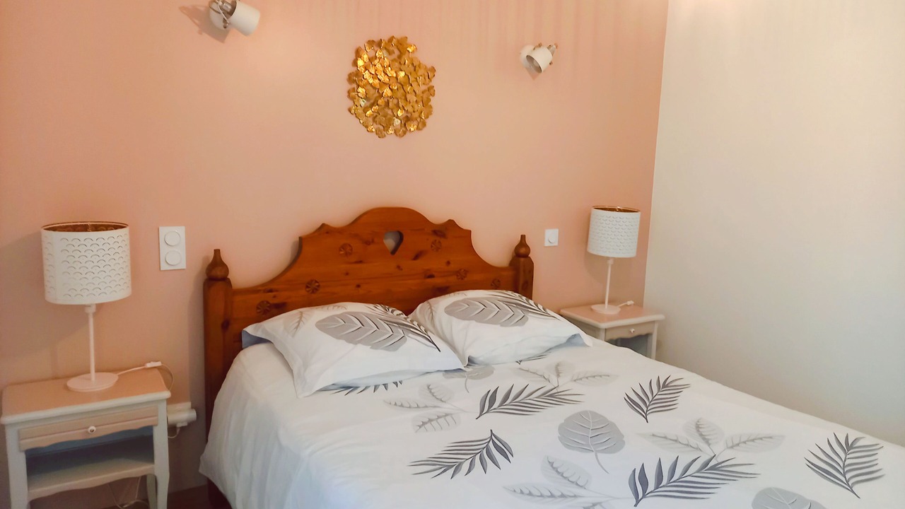 Photo of Bedroom in Uhart-Cize