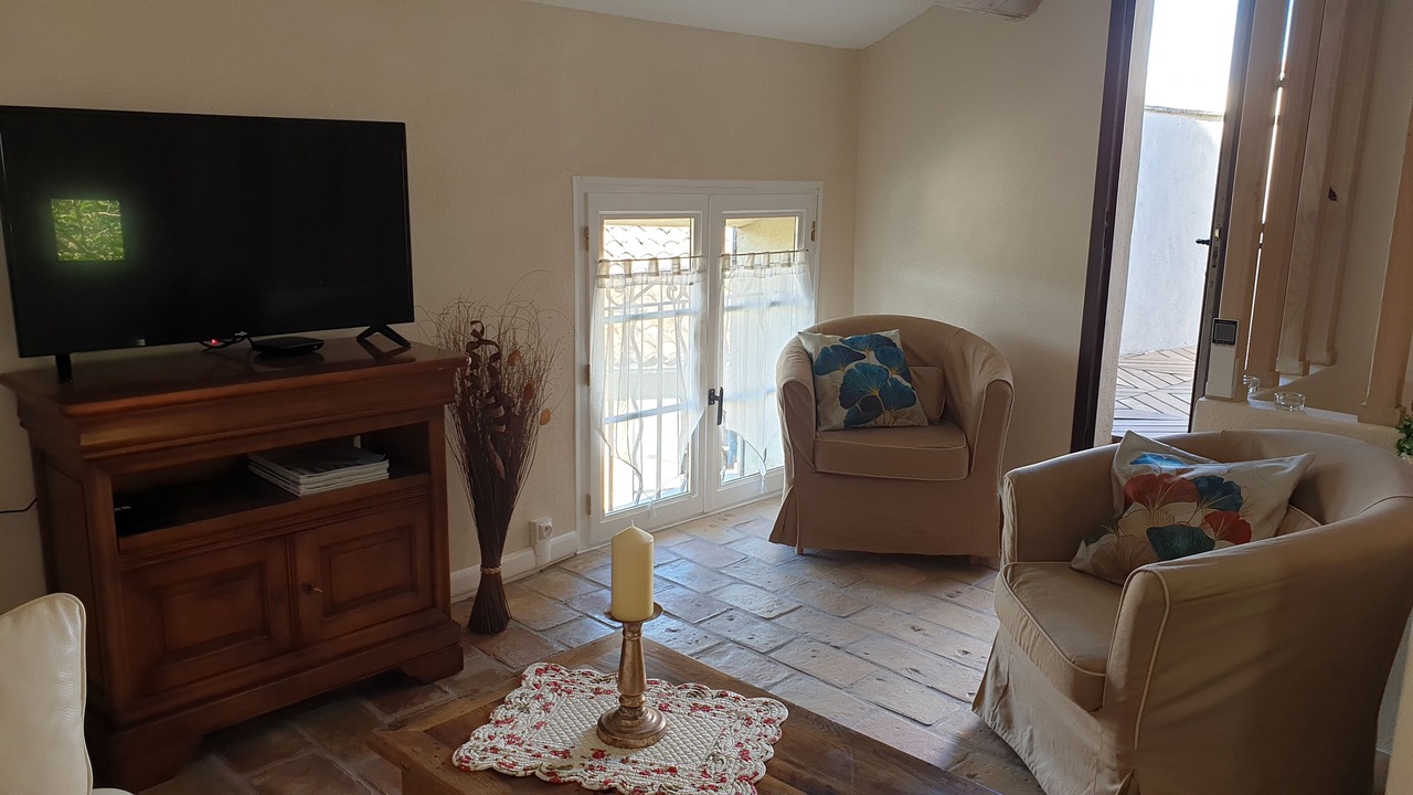 Photo of Livingroom in Sablet