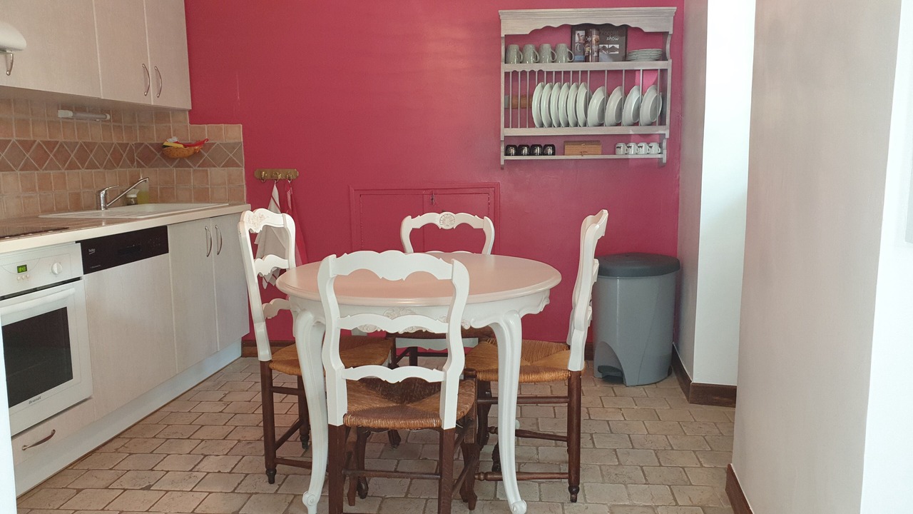 Photo of Kitchen in Sablet