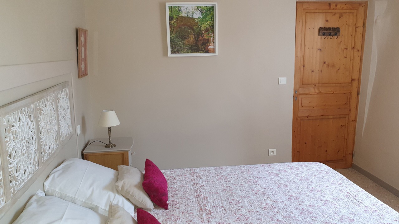 Photo of Bedroom in Sablet
