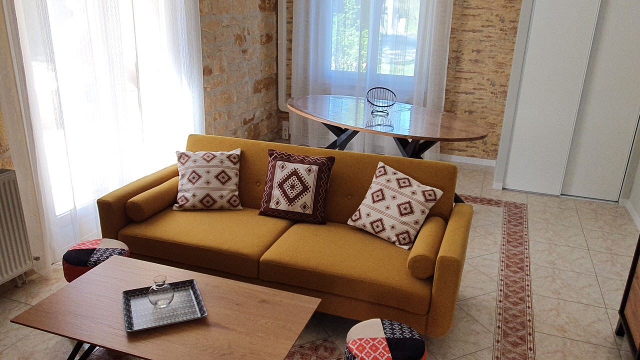 Photo of Livingroom in Saint-Andre-dAllas