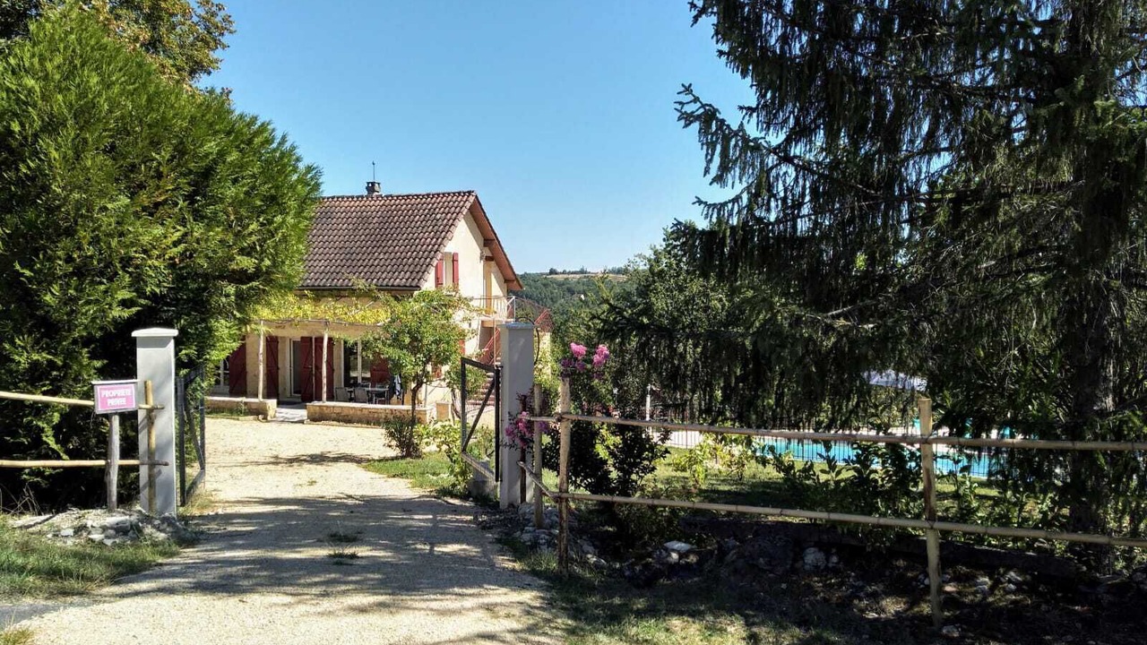 Photo of Outdoor in Saint-Andre-dAllas