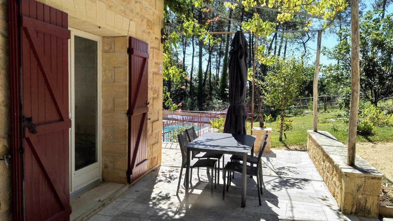 Photo of Outdoor in Saint-Andre-dAllas