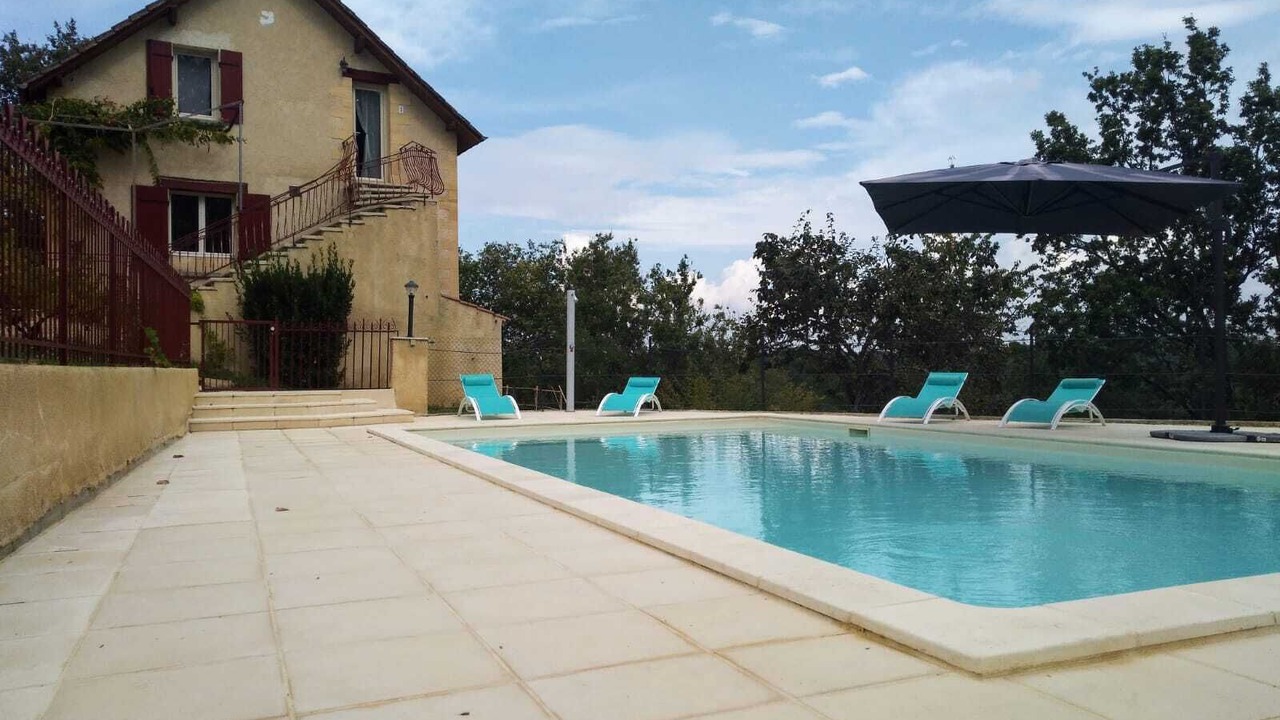 Photo of Outdoor in Saint-Andre-dAllas