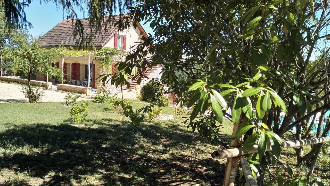 Photo of Outdoor in Saint-Andre-dAllas