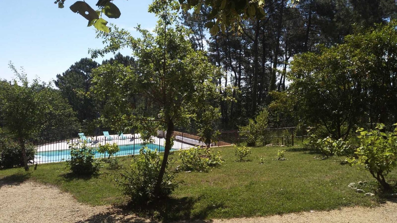 Photo of Outdoor in Saint-Andre-dAllas