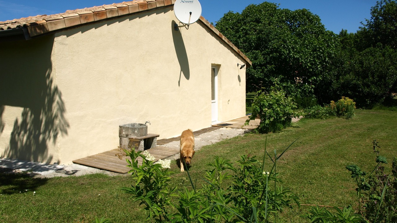 Photo of Outdoor in Grayan-Et-L'Hopital