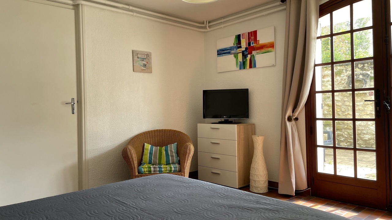 Photo of Bedroom in Saint-Georges-de-Didonne
