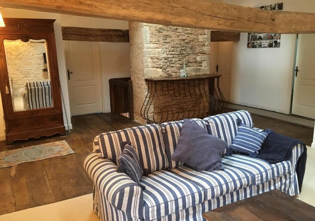 Photo of Livingroom in Limalonges