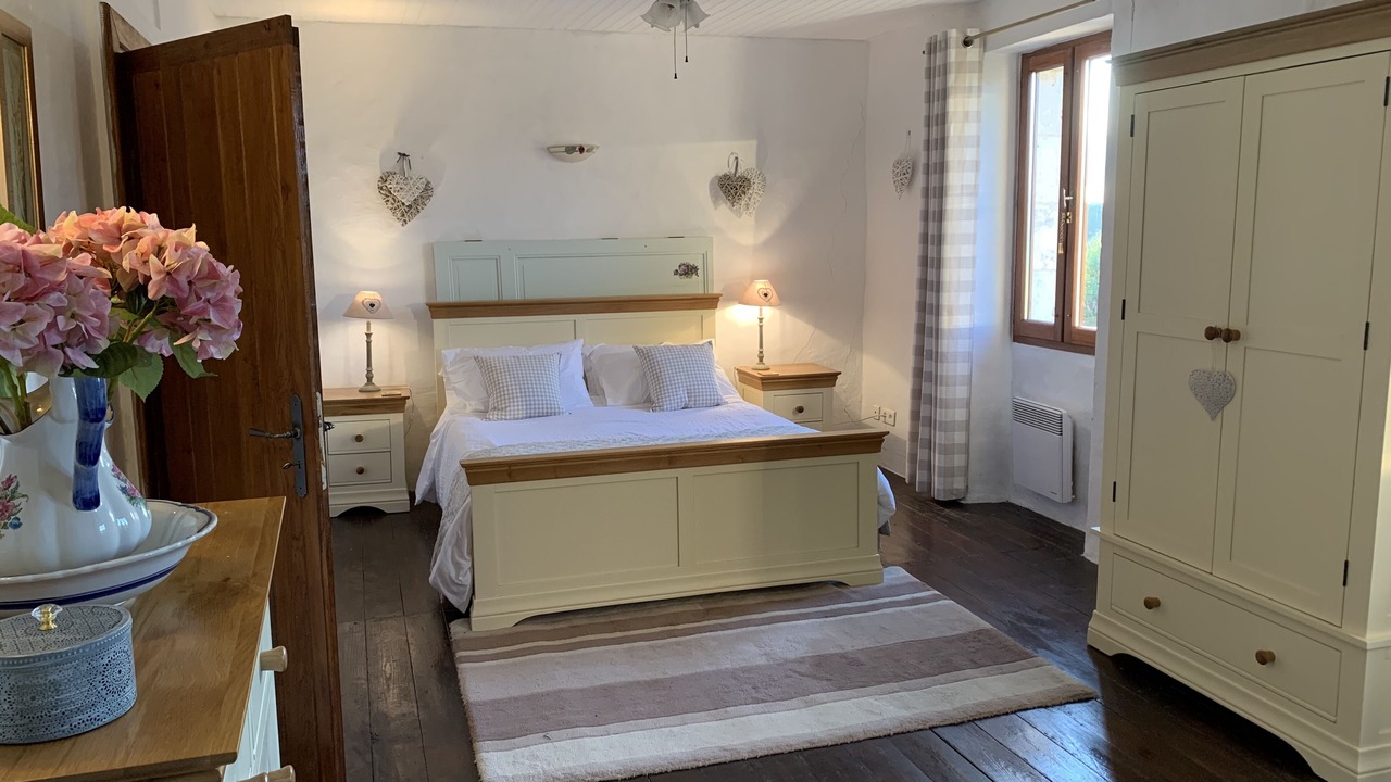 Photo of Bedroom in Saint-Capraise-d'Eymet