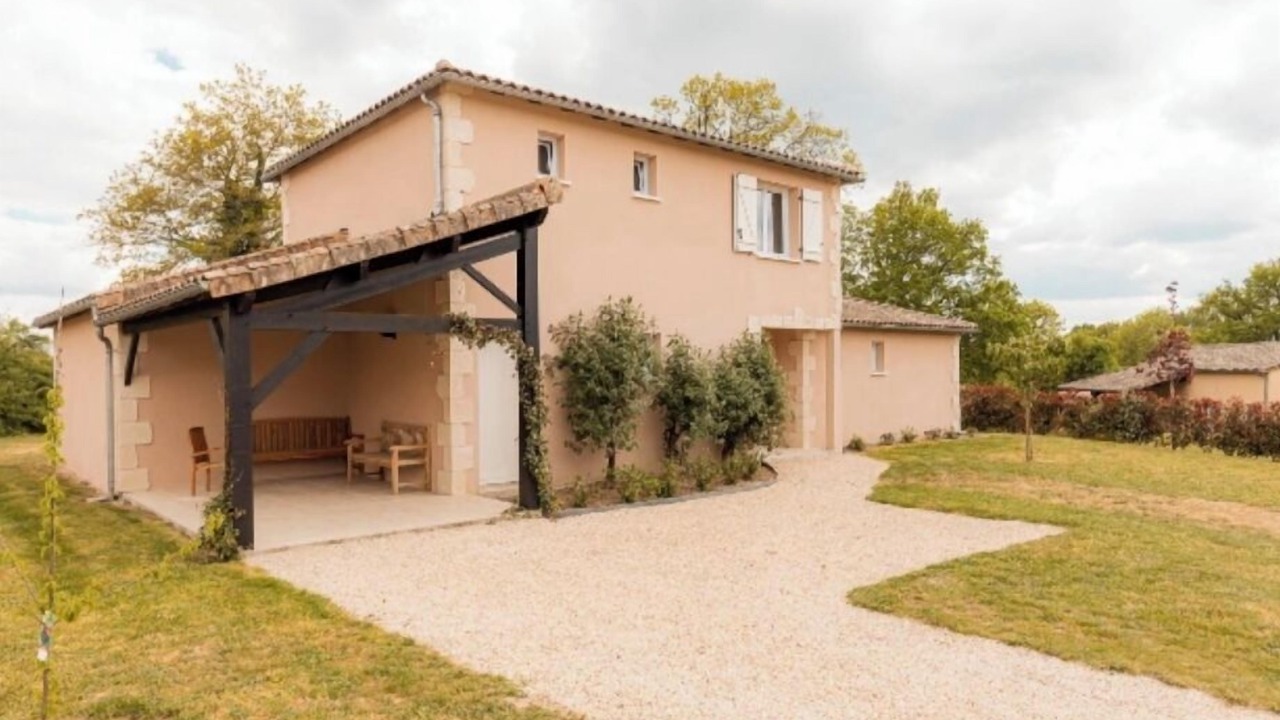 Photo of Outdoor in Vasles